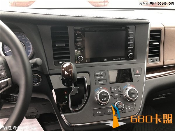 18款丰田塞纳3.5L四驱七座加版现车报价