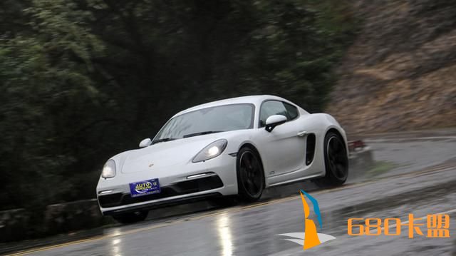 Porsche 718 Cayman GTS来袭：感受其性能魅力！